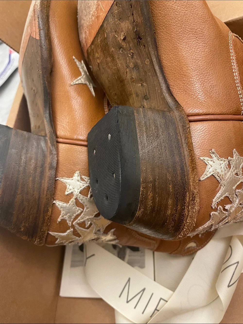 Miron Crosby Brooke Sienna Star Leather Ankle Boots